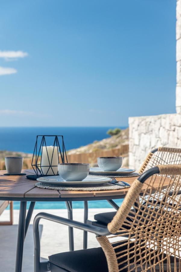 Ariadne Suites Mytakas Экстерьер фото